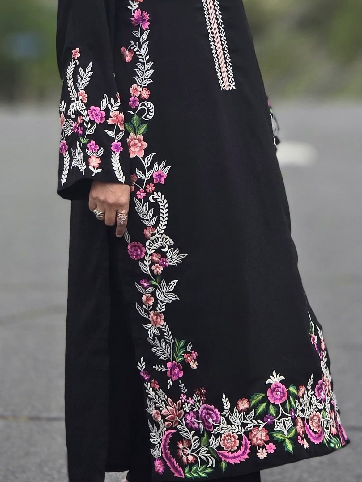 DARK BLOOM - Image 2